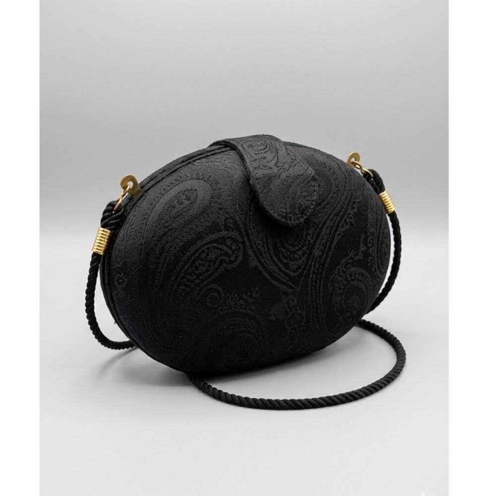 Vintage Whiting & Davis Black Paisley Jacquard Clamshell Evening Bag Clutch 80s